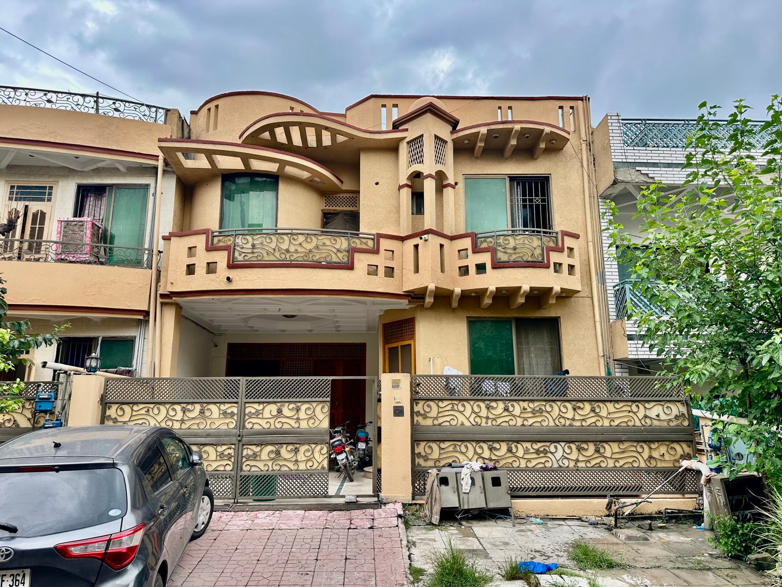 About Shaheen Boys Hostel